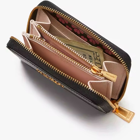 Kate Spade ♠️ Black coin wallet - Picture 2 of 13